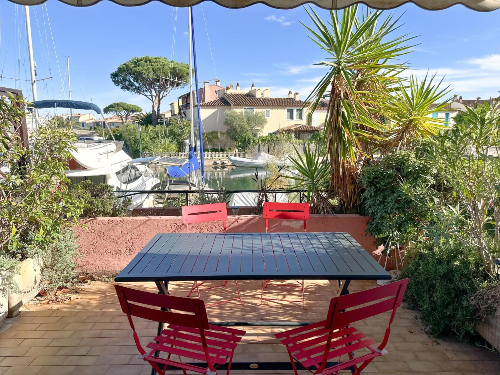 Appartement Port Grimaud 2/4 Pers Avec Grande Terrasse Exterior photo